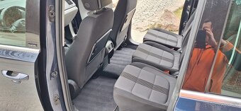 Volkswagen Sharan 2,0 TDi 2016 7 miest - 19