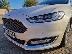 Ford Mondeo Vignale Hybrid - 19