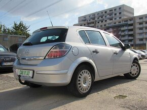 Opel Astra Classic 1.4 16V - 19