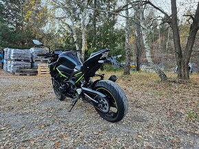 Kawasaki Z900 ABS r.v. 2021 - 19