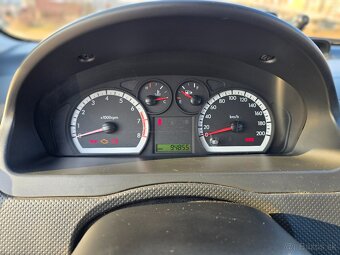 Chevrolet Aveo 1,2 95000 km - 19