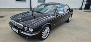 2005 Jaguar XJ8 L 4.2 V8 - 19