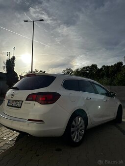 Opel Astra ST 1.7 CDTI ecoFLEX 130k Start/Stop Cosmo - 19