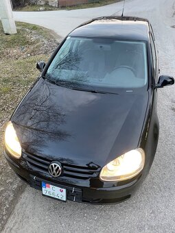 Vw golf 5 benzín 167 tisíc km 2008 - 19