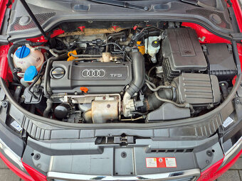 Audi A3 1,4 Sportback 1.4 TFSI S-Line Led AL17 169.000Kč - 19