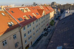 ŽIADNA PROVÍZIA REALITKE 2i.BYT S LOGGIOU + PARKING / BA I. - 19