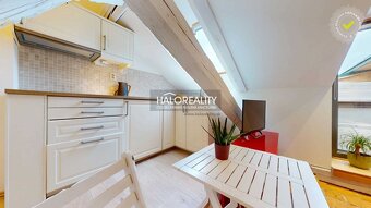 HALO reality - Predaj, apartmán Banská Štiavnica - EXKLUZÍVN - 19