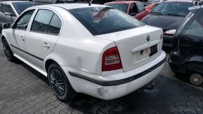 Lacno rozpredám Škoda Octavia I na náhradné diely - 19