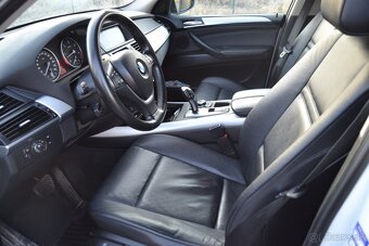 BMW X5 3.0 D xDrive, MODEL 2011, NAVI, KOŽA, BIXENÓNY, ŤAŽNÉ - 19