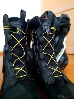 Boty Alpinestars Supertech R .. NOVÉ - 19