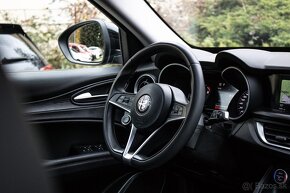 Alfa Romeo Stelvio 2.2 A/T - 19