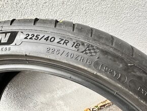 Michelin Pilot Sport 4 225/40 R18 92Y - 19