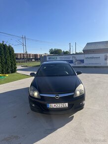 Opel astra GTC 1.9 TDi 88kW - 19