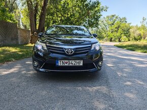 Toyota Avensis - 19