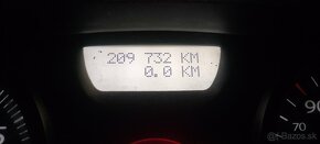 Predám Renault Megane limuzina, 1,4 benzín 209000 km, Klíma - 19