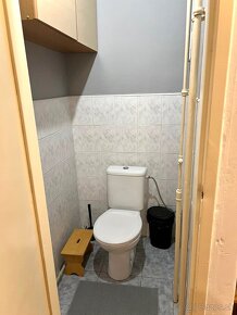 Prenájom 2 izbového bytu 54 m2, Obchodná ulica, Bratislava - 19