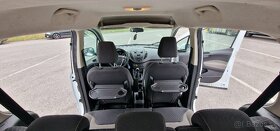 Ford Tourneo Courier - 19