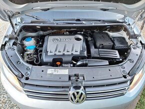 Volkswagen Touran 1.6TDi Comfortline NAVI, HF - 19