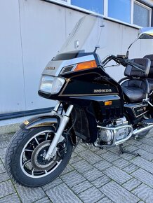 HONDA GL1200 GOLD WING INTERSTATE…1988…TOP STAV - 19