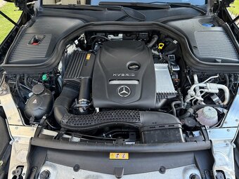 MERCEDES GLC 300E 4MATIC Plug-In Hybrid Benzin/Elektro, 235K - 19