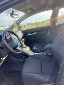 Toyota auris 1.6 valvematic 2012 - 19