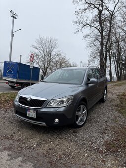 Škoda Octavia Combi 2.0 TDI 103kw Scout 4x4 Navi,BT,R17 - 19