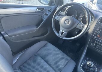 Volkswagen Golf 1,6 TDI 77Kw DIGIKLIMA, NAVI nafta manuál - 19