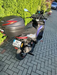 Aprilia 125 SR ,-GT - 19