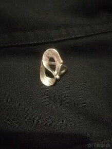 Starožitný stříbrný prsten - 1