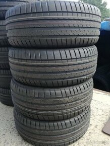 225/45 R 19 MICHELIN. - 1