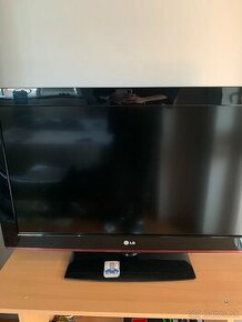 LG TV - 1