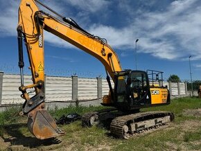 Jcb 220LC / 2017 pasovy bager