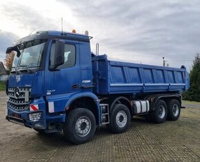 8763 - Mercedes-Benz Arocs 3245 - 8x4 – Meiller S3 + Bordmat