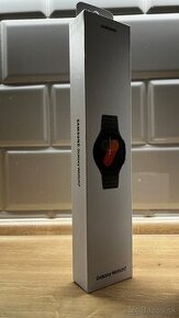 Predám Zapečatené nové Galaxy SmartWatch 7 40mm