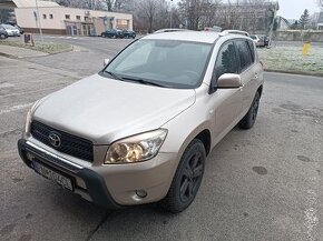 Toyota Rav4 Benzín Automat 4x4