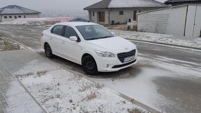 Peugeot 301, r. 2016, ALLURE 1.2 PureTech