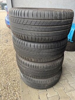 255/50 R19 a 235/55 R19 dvojrozmer letná sada Michelin