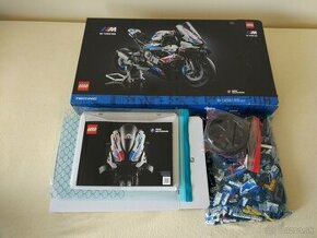 LEGO® Technic 42130 BMW M 1000 RR - 1