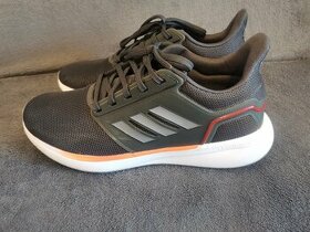 Botasky Adidas cloudfoam comfort