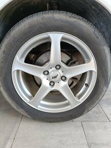 Pneu pirelli 215x55x17 - 1