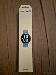 Samsung Galaxy Watch5 44mm saphir - 1