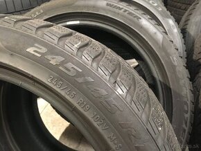 Zimne pneu Pirelli Sottozero3 W. 245/45R19 102V