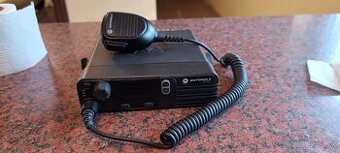 Motorola DM3401 UHF