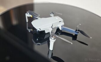 Dron DJI Mavic Mini 249 gramov