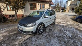 Vw Touran Cross 2,0 TDI  125 kw, automat 2013