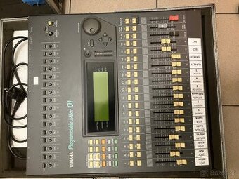 Predam digitalny mixpult Yamaha programmable 01 - 1