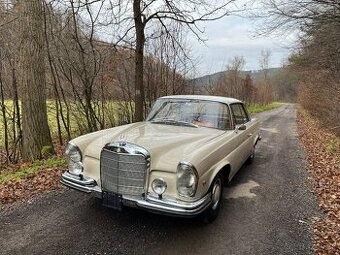 Mercedes Benz w111 coupe