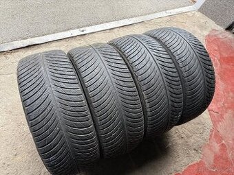 Zimne Pneu Michelin 225/45 R18 95V Dot:2021 - 1