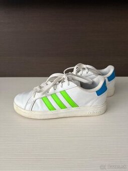 Detske botasky zn. Adidas