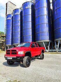 DODGE RAM 1500 SLT 5,7 HEMI 4X4 2005 - Znížená cena - 1